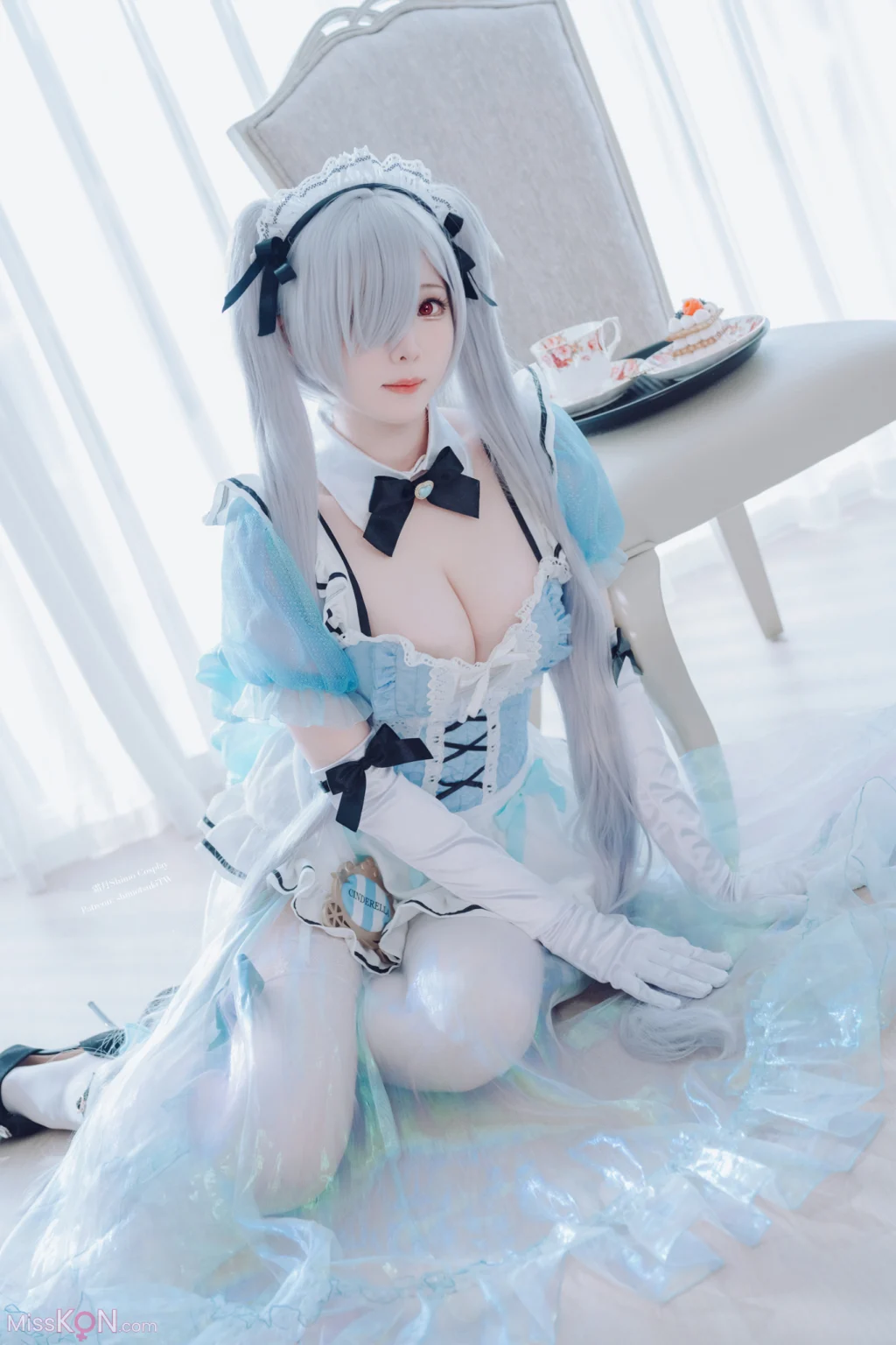 Coser霜月shimo Cinderella Maid NIKKE 灰姑娘女仆装 VOL2 33 photos - 22