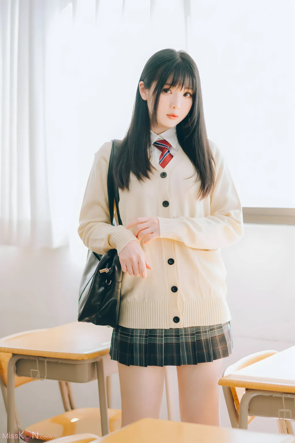 Coser霜月shimo DL版写真集 隣霜月Vol01 124 photos