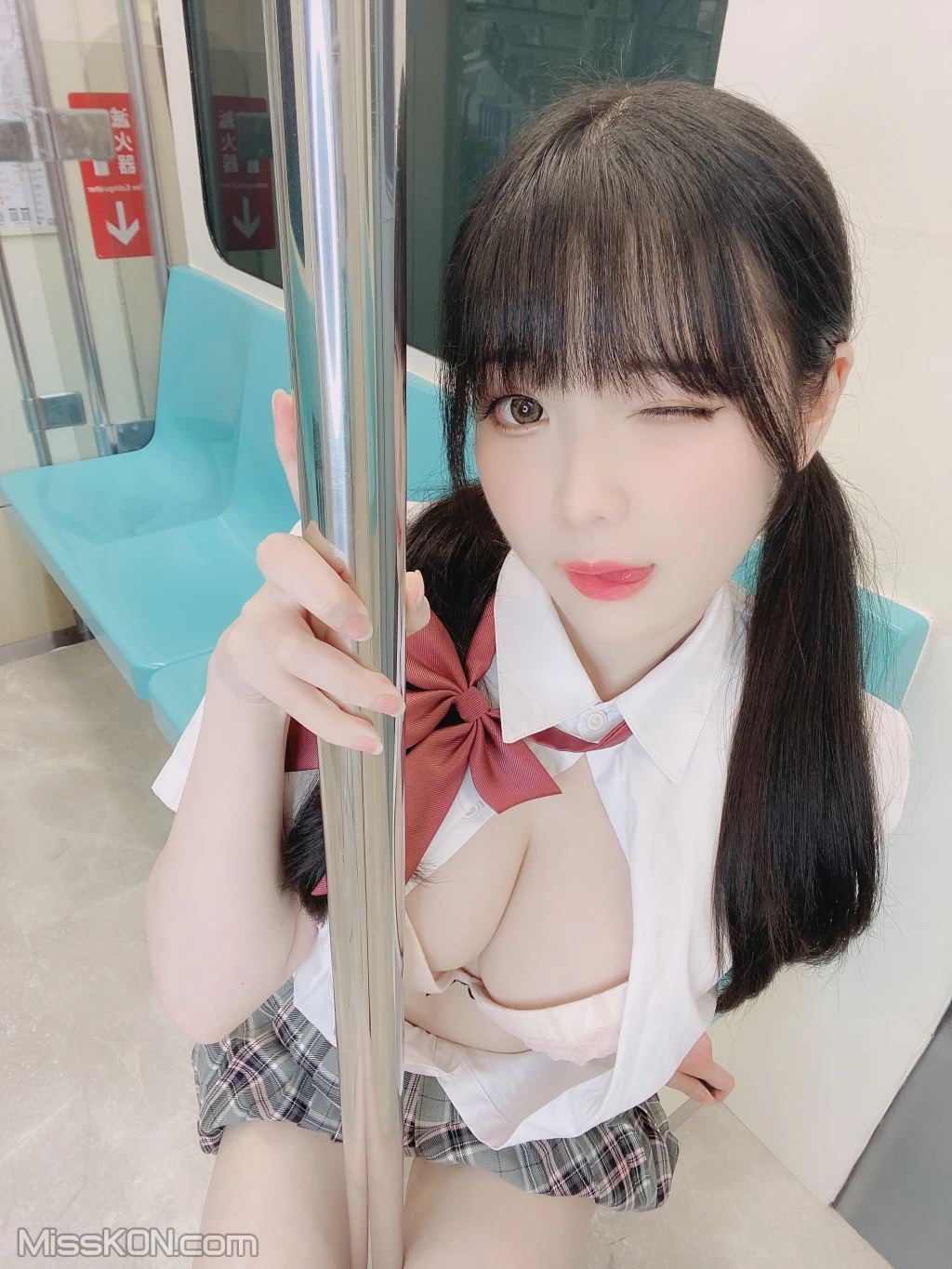 Coser霜月shimo The August 64 photos - 5