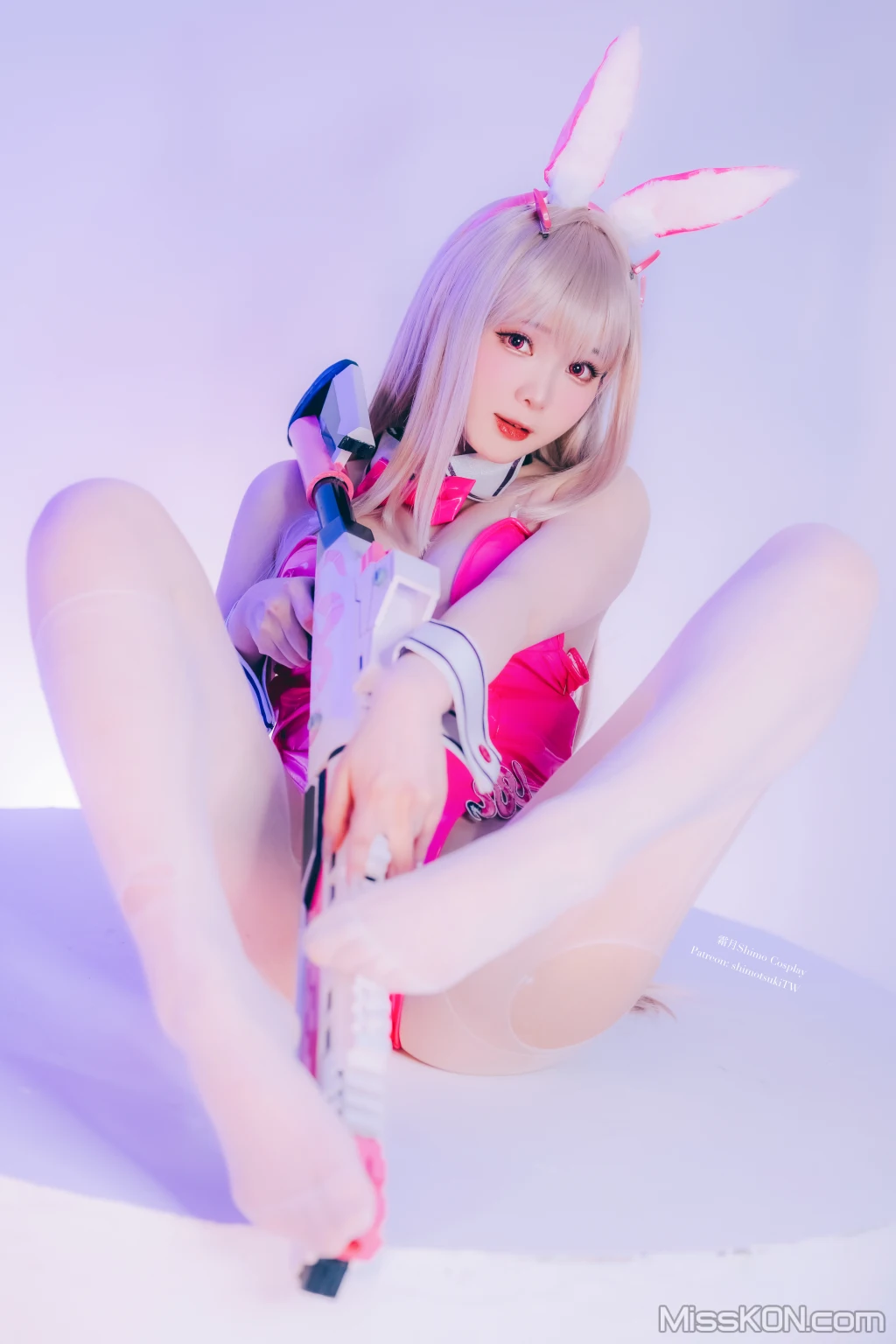 Coser霜月shimo Viper Bunny Suit NIKKE 25 photos - 21