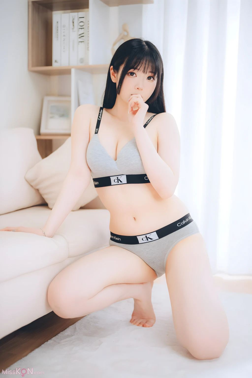 Coser霜月shimoDL版写真集週末彼女 101 photos - 6