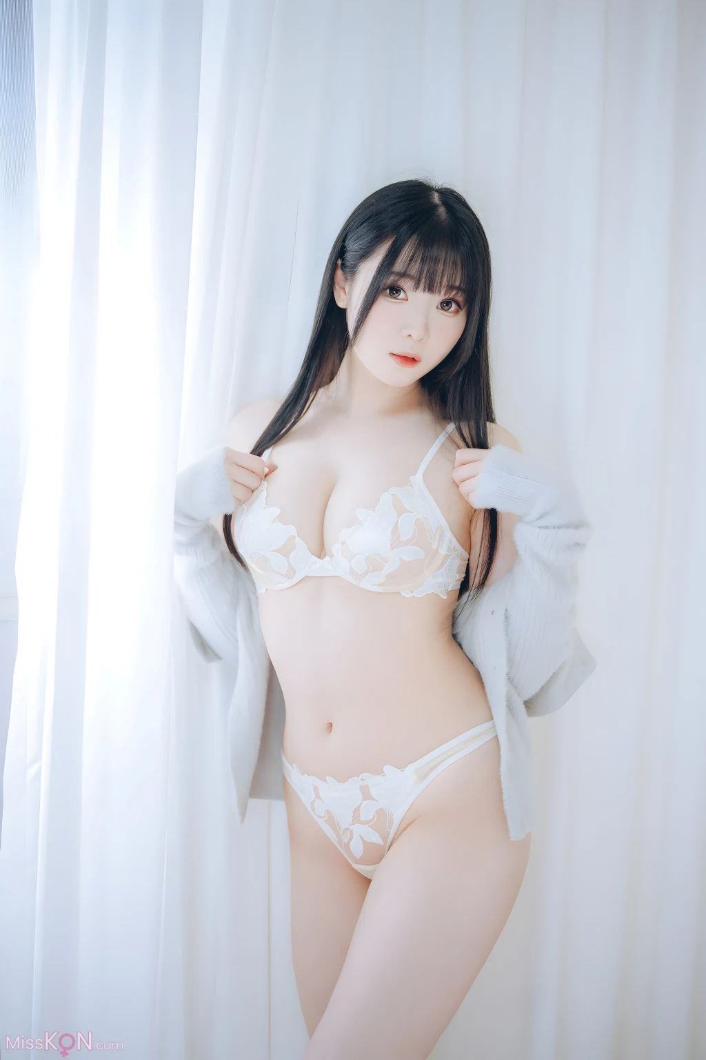 Coser霜月shimoDL版写真集週末彼女 101 photos - 39