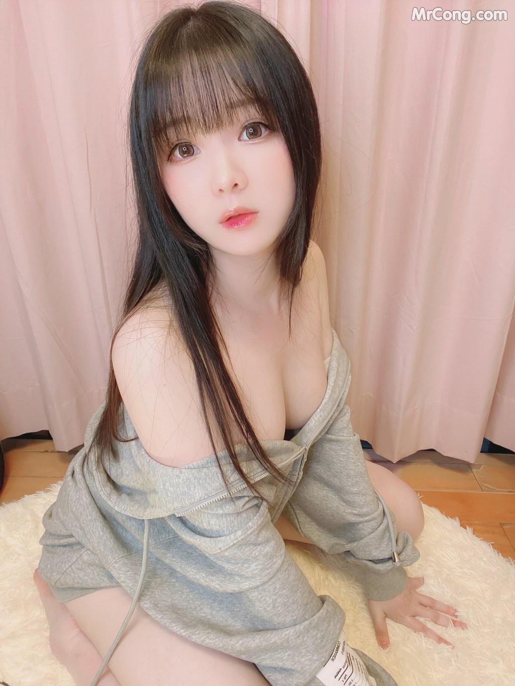 Fantia Coser霜月shimo Dec 2021 119 photos - 112