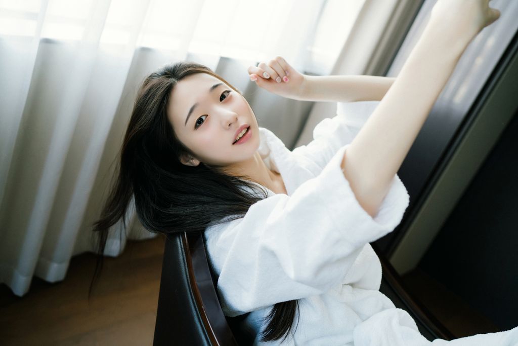 Yeon Woo  - Like The First Time Vol2 - Moon Night Snap 77 photos - 23