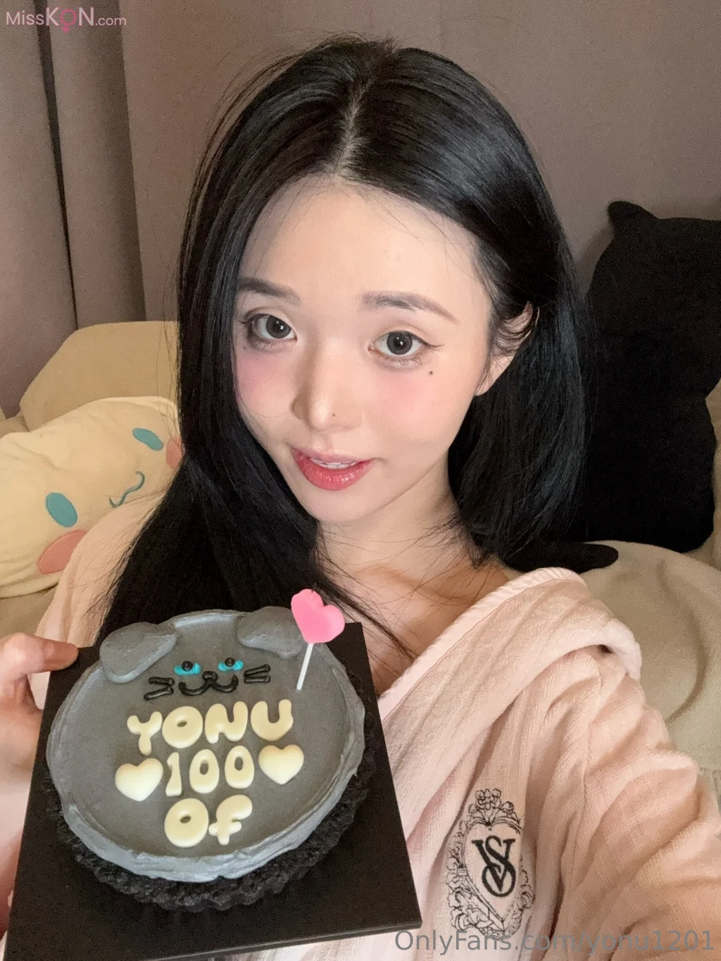 Yeon Woo  202511 OnlyFans合集 37 photos  6 videos - 3