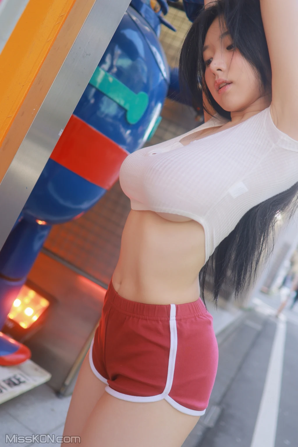 Yeon Woo  In Tokyo 159 photos - 7