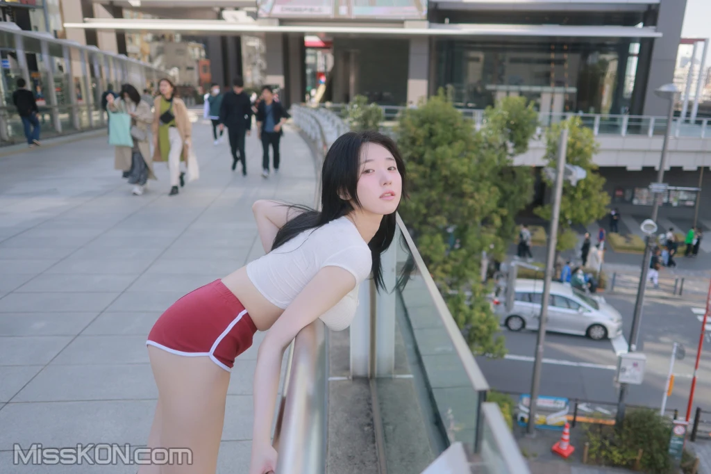 Yeon Woo  In Tokyo 159 photos - 40