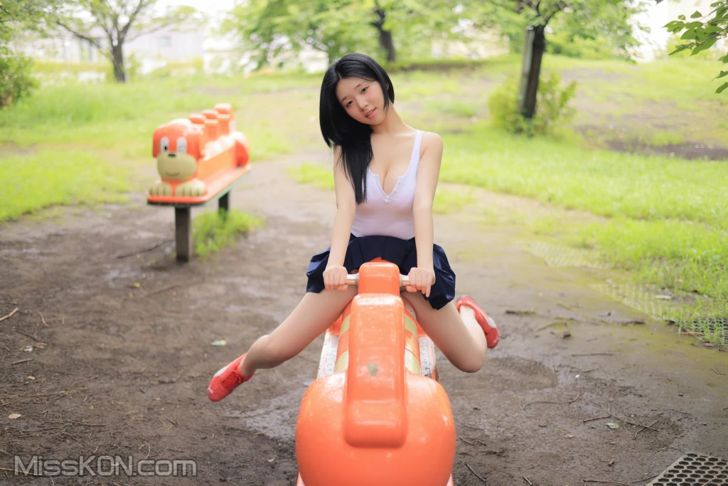 Yeon Woo  Panty-ra 175 photos - 21