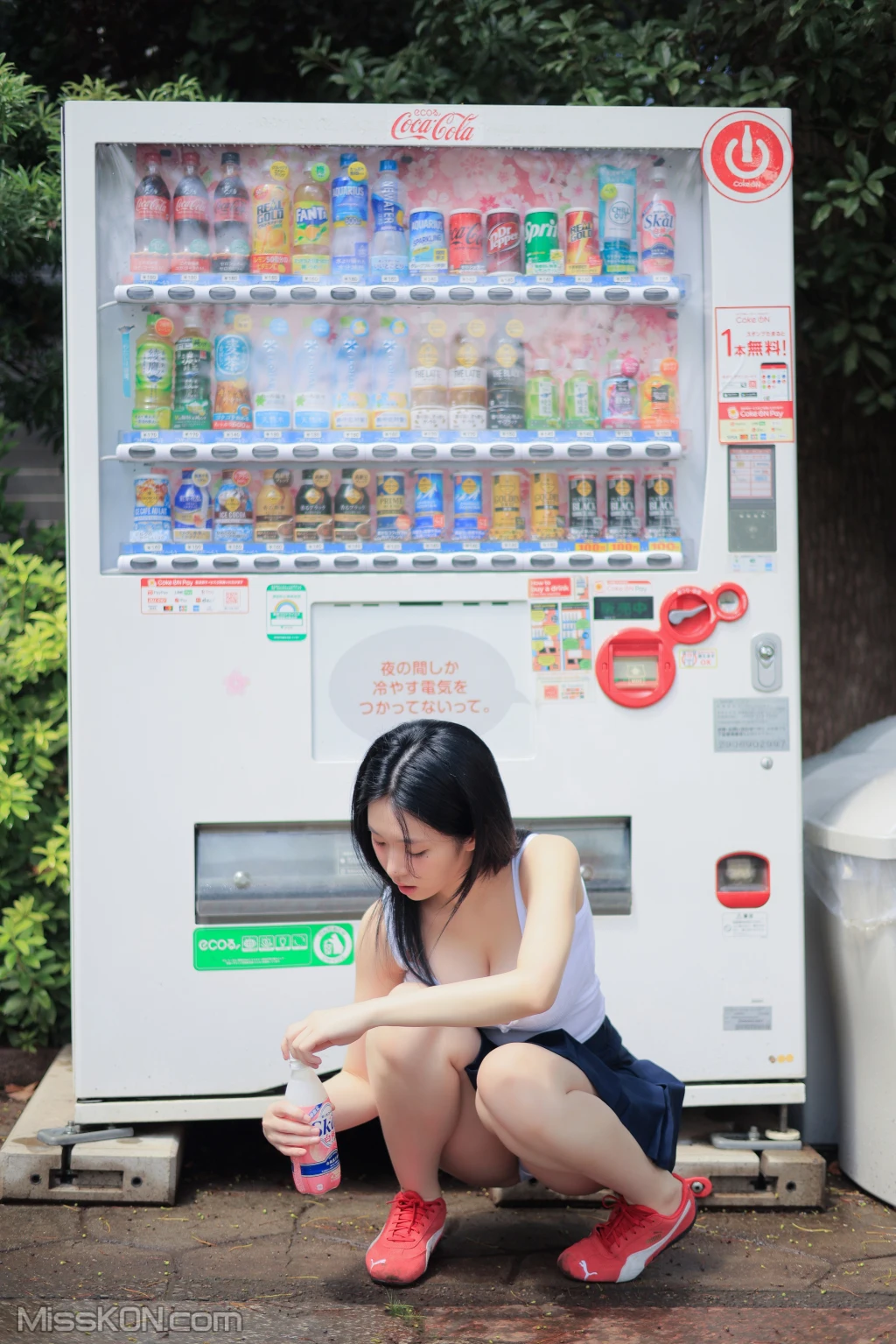 Yeon Woo  Panty-ra 175 photos - 32