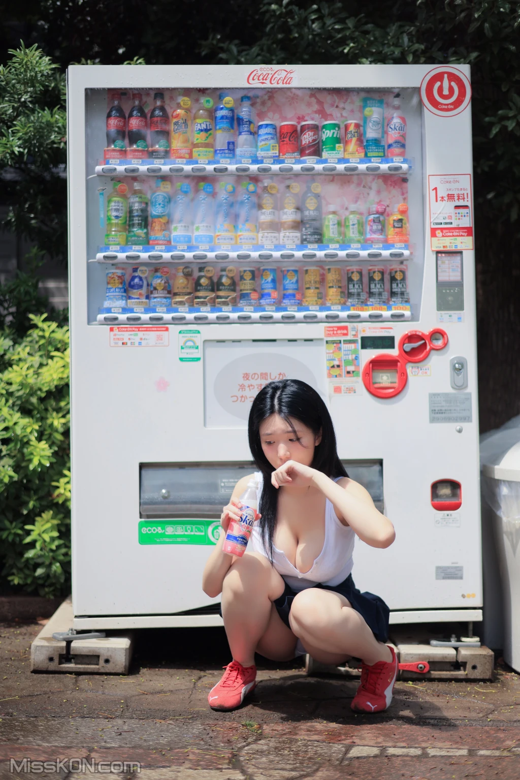 Yeon Woo  Panty-ra 175 photos - 33