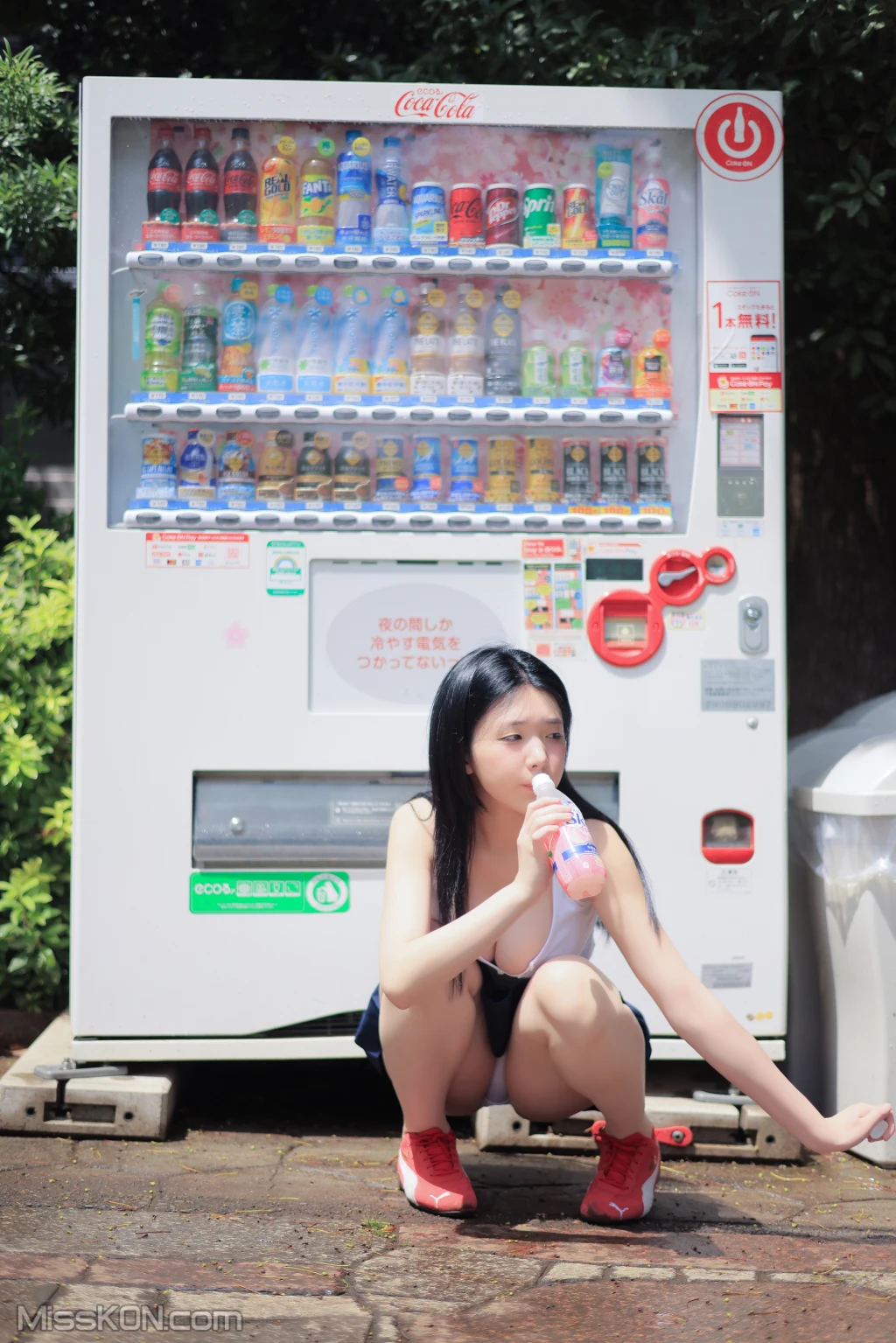 Yeon Woo  Panty-ra 175 photos - 36