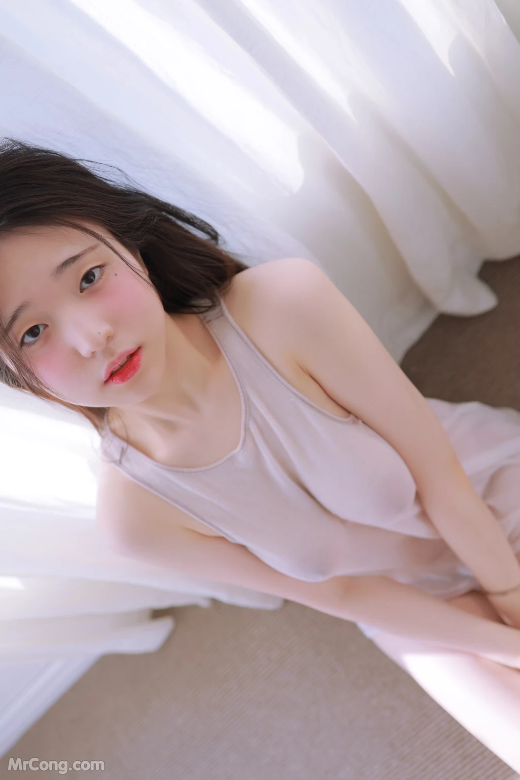 Yeon Woo  See Through 103 photos - 44