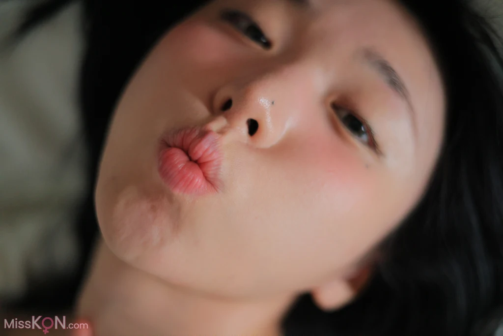Yeon Woo  Shoujo 136 photos - 53