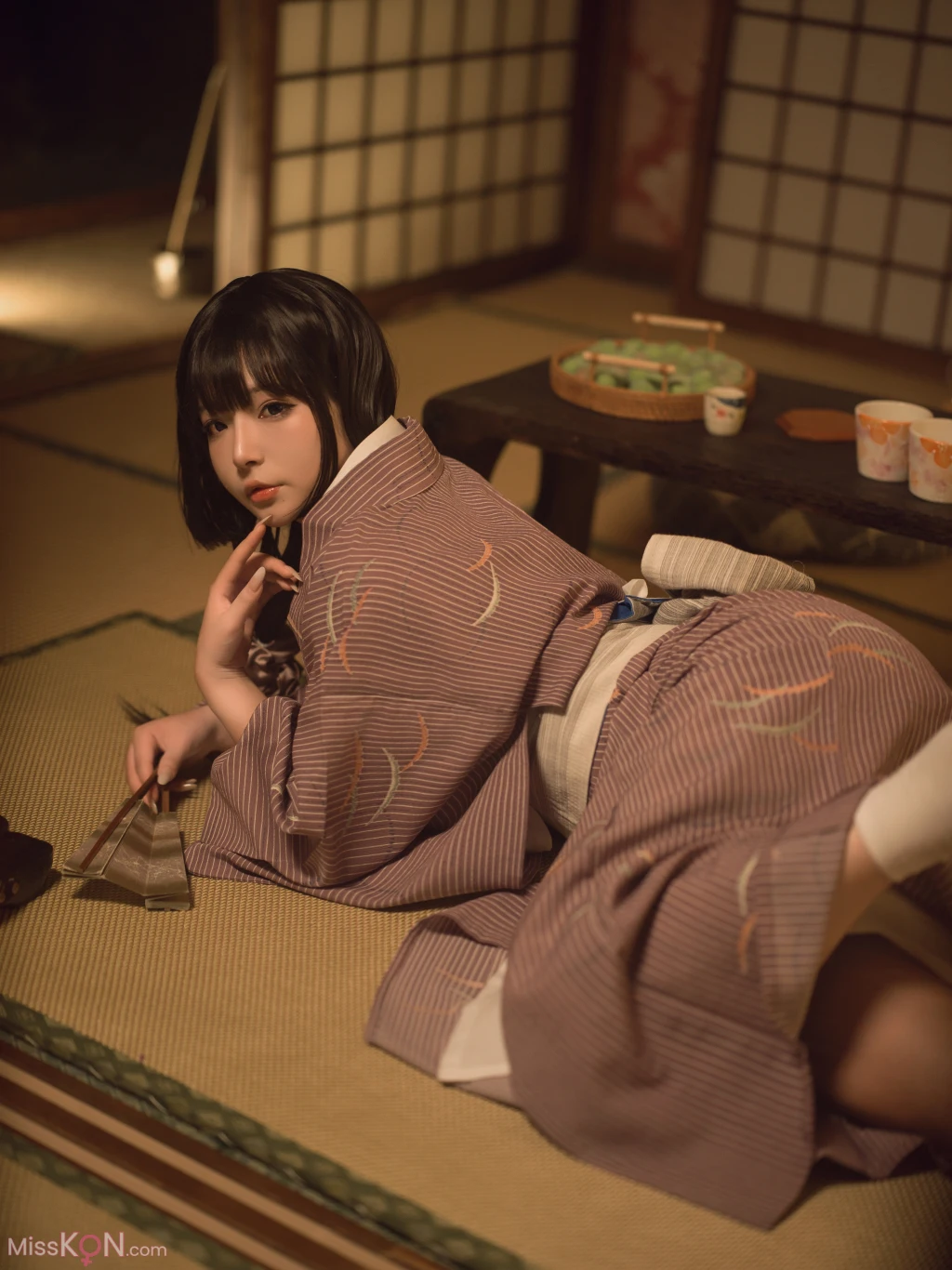 Coseryuuhui玉汇 独居的寡姐 135 photos - 49