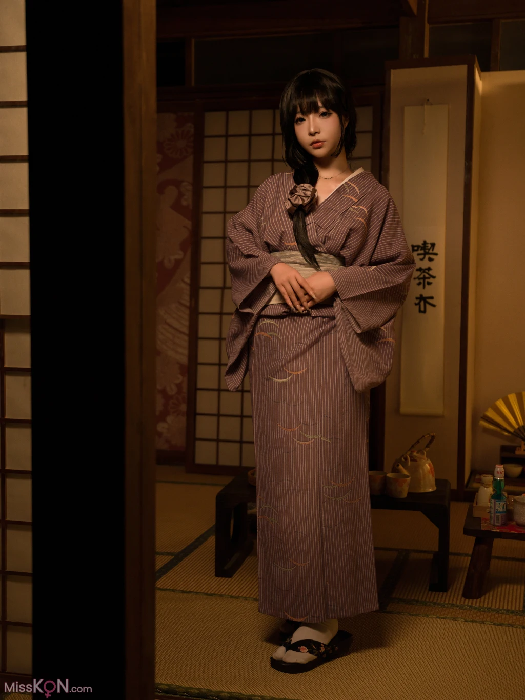 Coseryuuhui玉汇 独居的寡姐 135 photos - 68