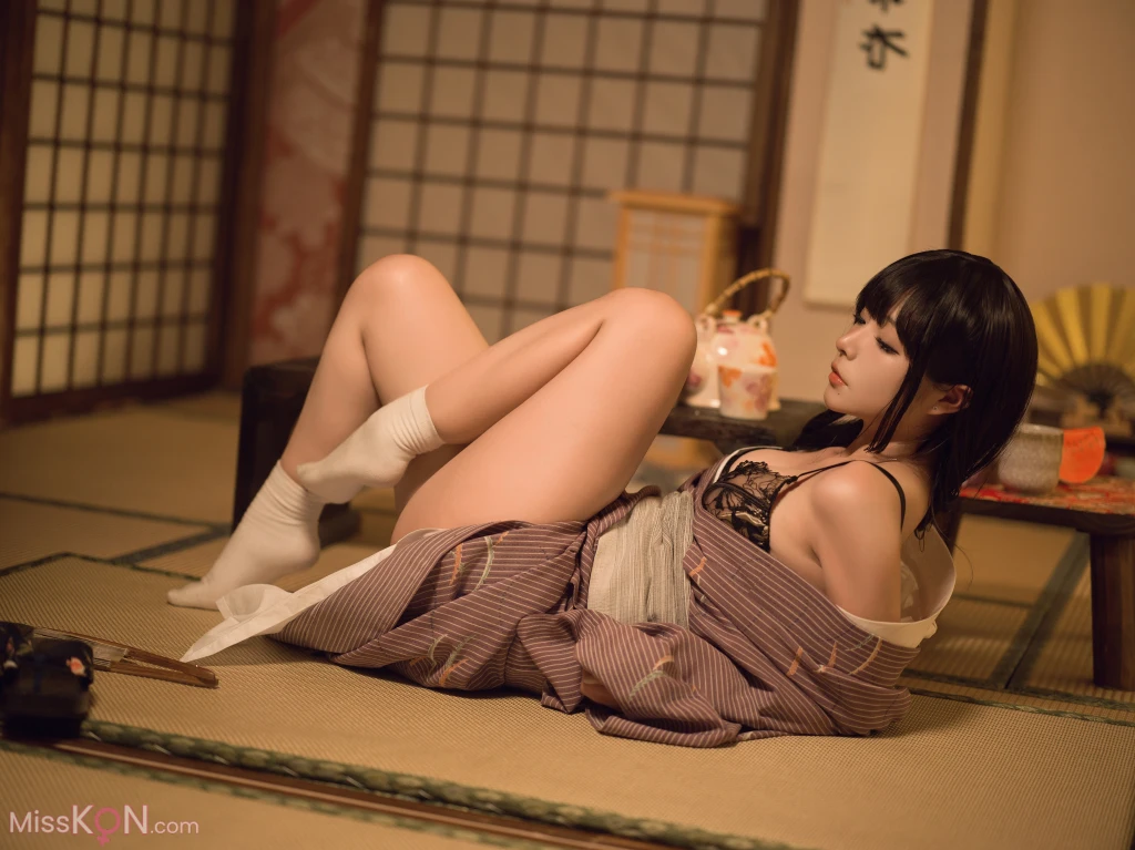 Coseryuuhui玉汇 独居的寡姐 135 photos - 70