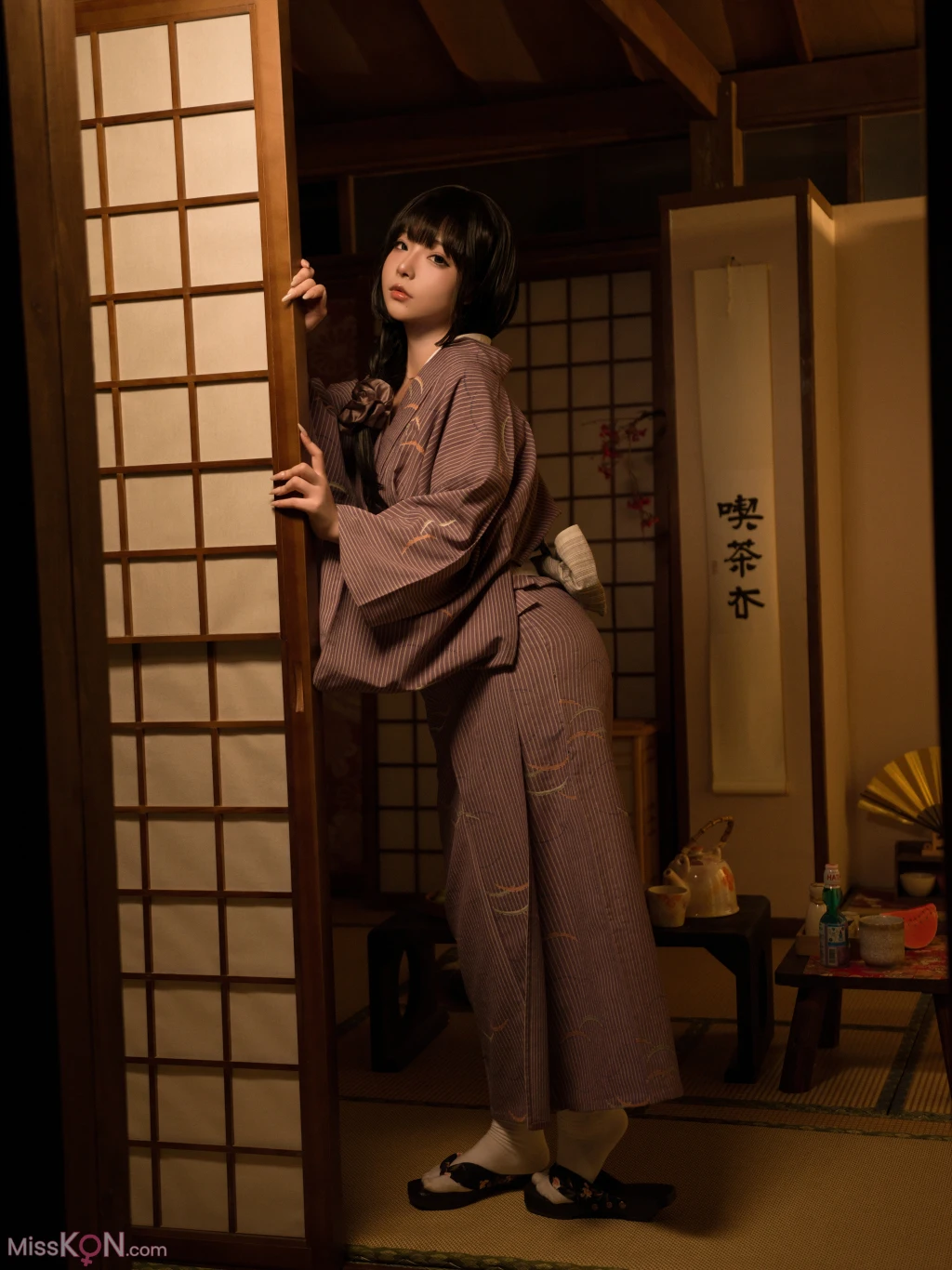 Coseryuuhui玉汇 独居的寡姐 135 photos - 90