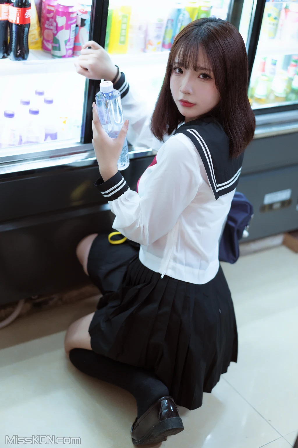 Coseryuuhui玉汇 约会我的女学生 101 photos - 3