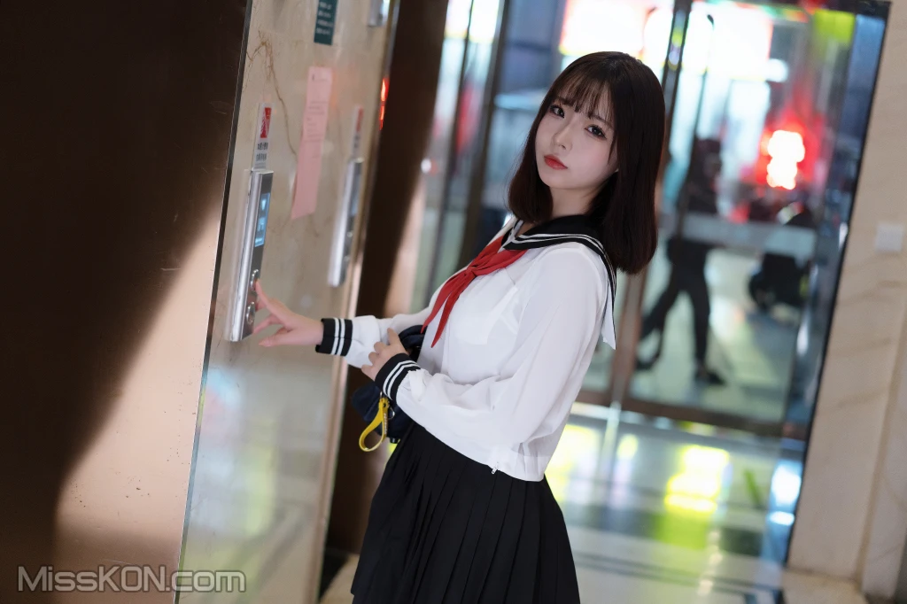 Coseryuuhui玉汇 约会我的女学生 101 photos - 5