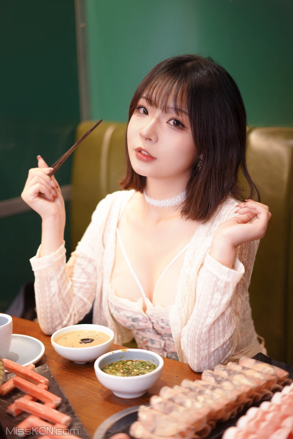 Coseryuuhui玉汇 蕾丝情人 56 photos - 51