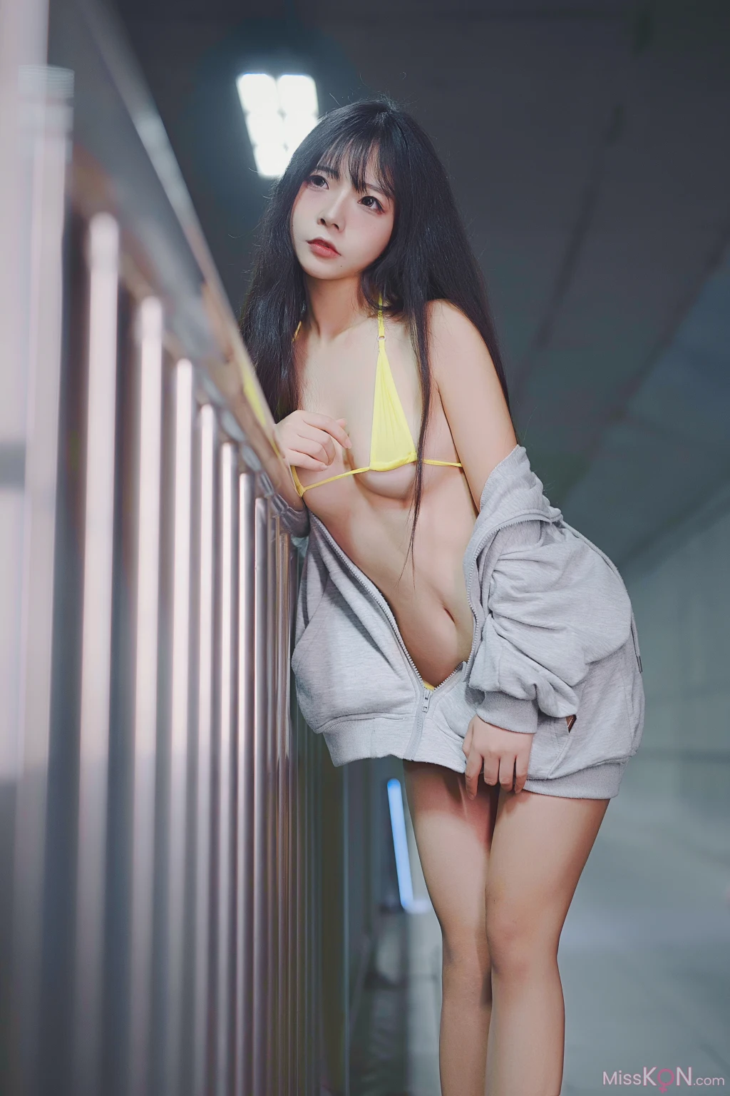 Coseryuuhui玉汇 车内嫩黄 89 photos - 84