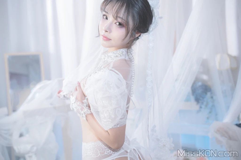 Coseryuuhui玉汇 520特辑 新婚的妻子 127 photos - 37