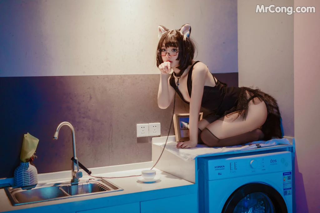 Coseryuuhui玉汇 No001 猫猫头黑裙子 10 photos - 3