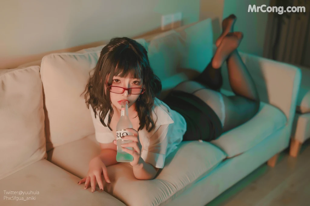 Coseryuuhui玉汇 No002 宿醉 88 photos - 40