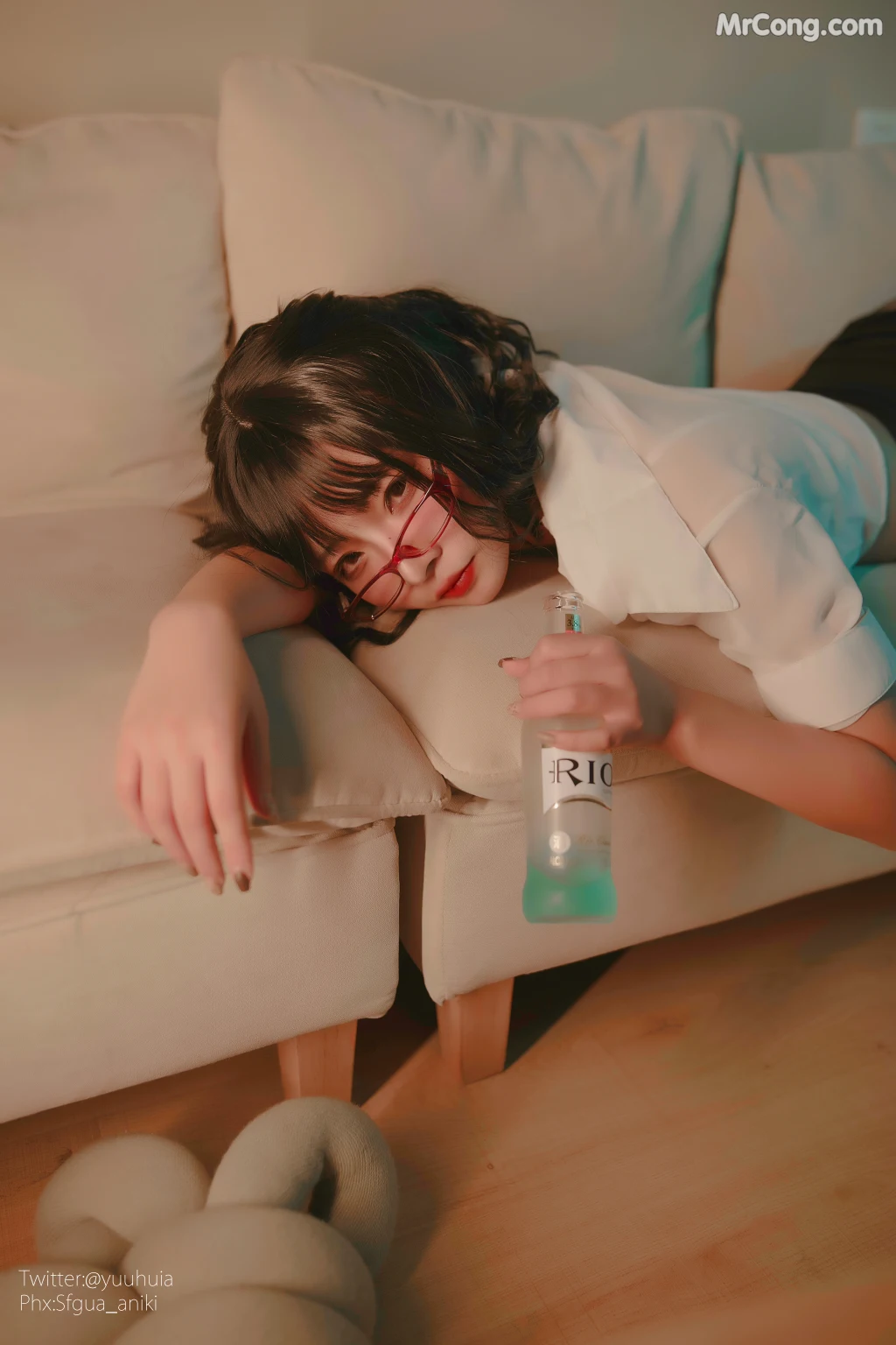Coseryuuhui玉汇 No002 宿醉 88 photos - 45