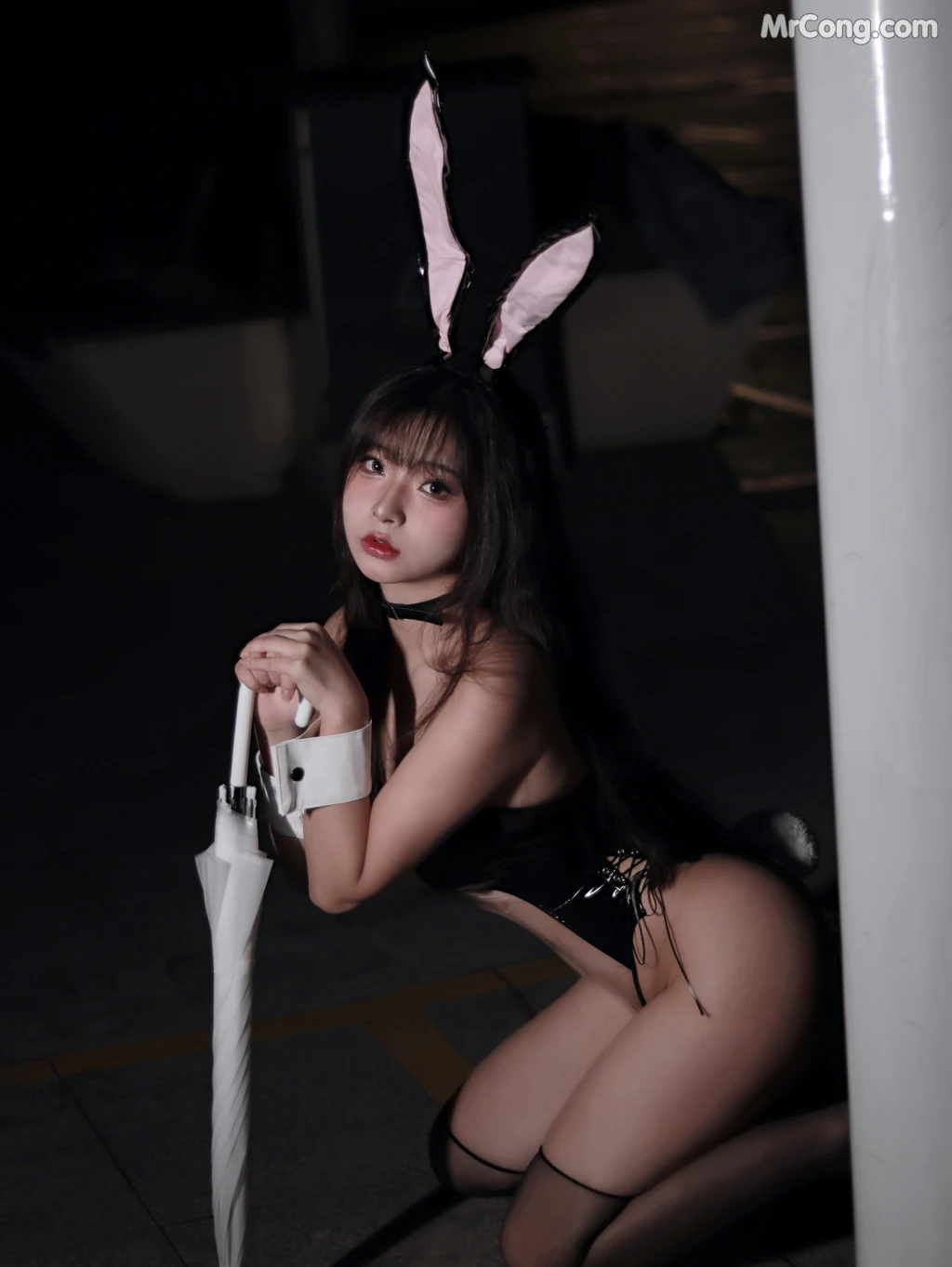 Coseryuuhui玉汇 No006 雨中透明兔女郎 35 photos - 27
