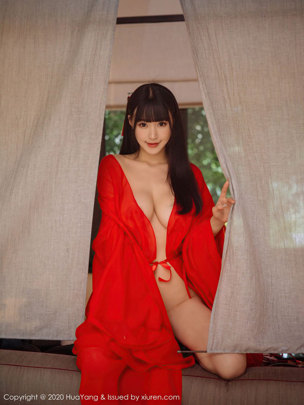 HuaYang Vol 310 Zhu Ke Er 朱 可 儿 Flower 70 photos - 15