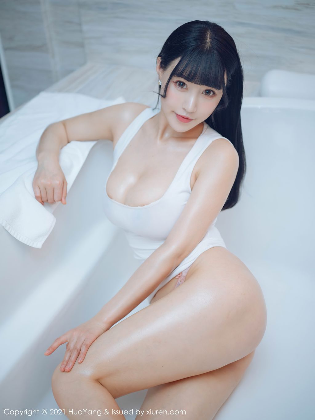 HuaYang Vol 360 Zhu Ke Er 朱 可 儿 Flower 64 photos - 53