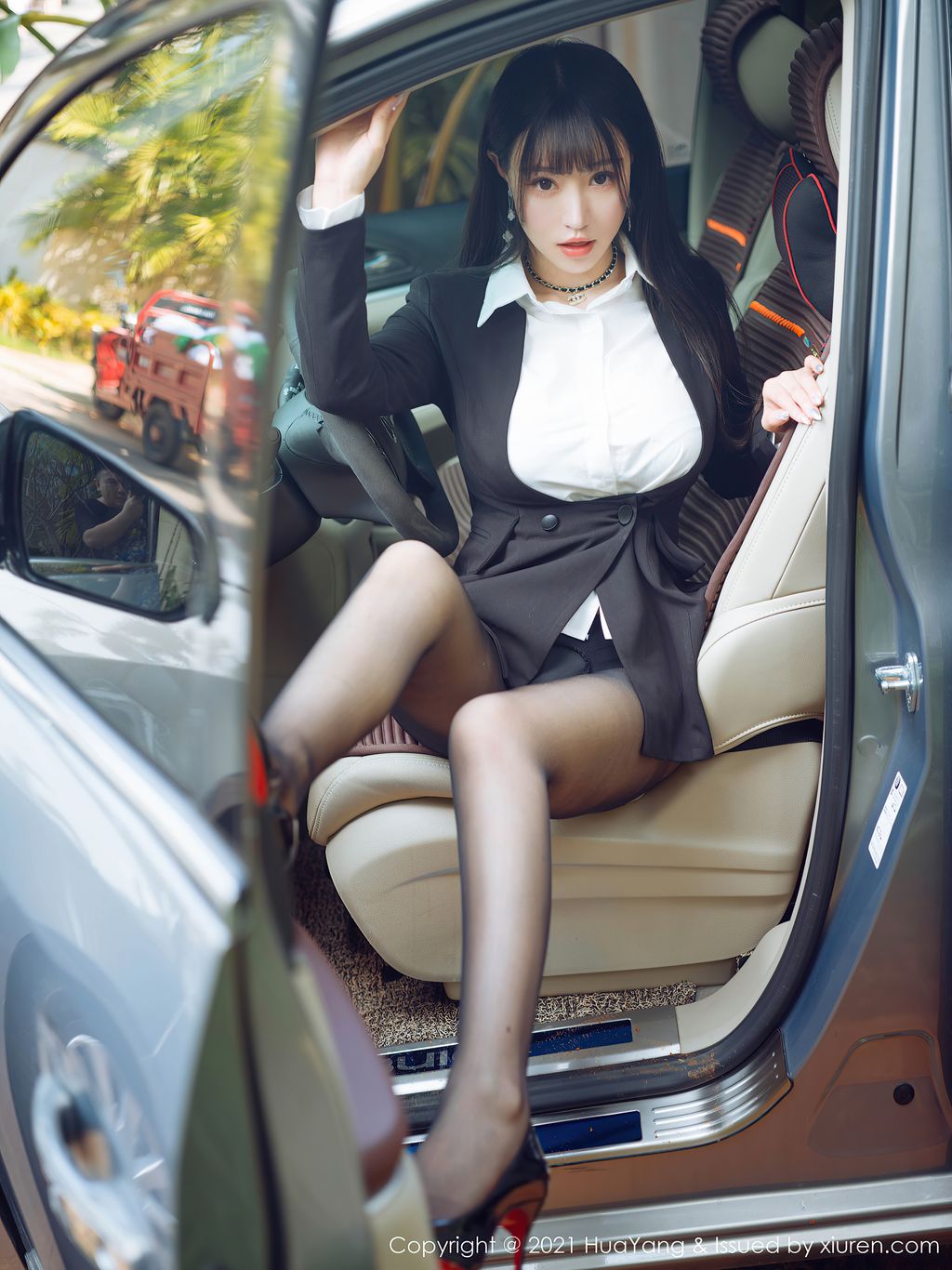 HuaYang Vol 383 Zhu Ke Er 朱 可 儿 Flower 74 photos - 9