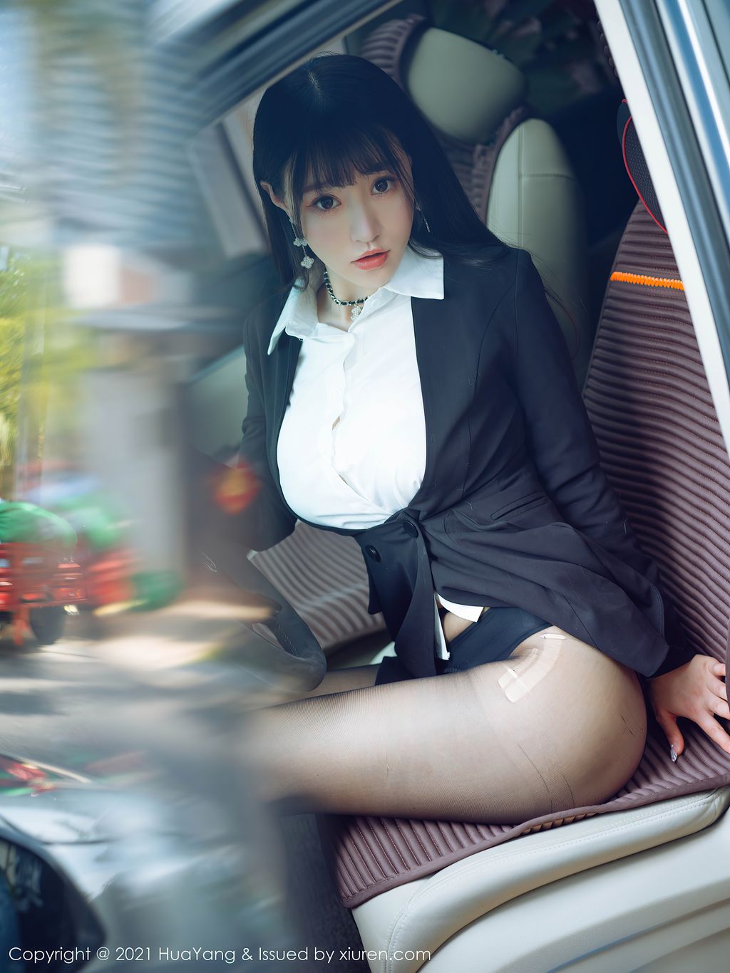 HuaYang Vol 383 Zhu Ke Er 朱 可 儿 Flower 74 photos - 13