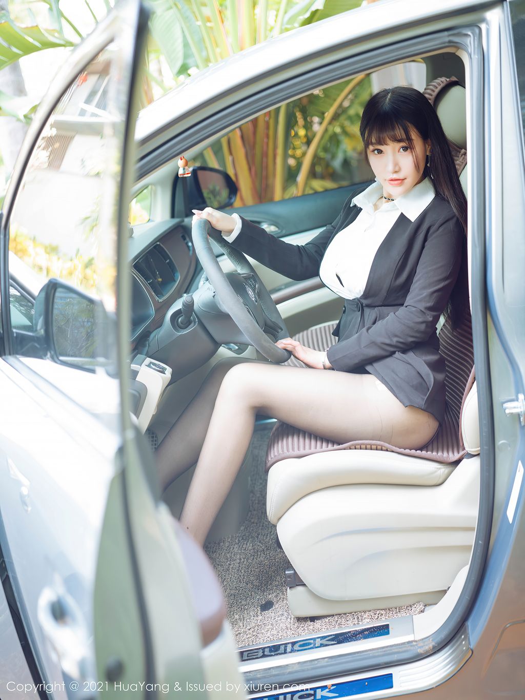 HuaYang Vol 383 Zhu Ke Er 朱 可 儿 Flower 74 photos - 16