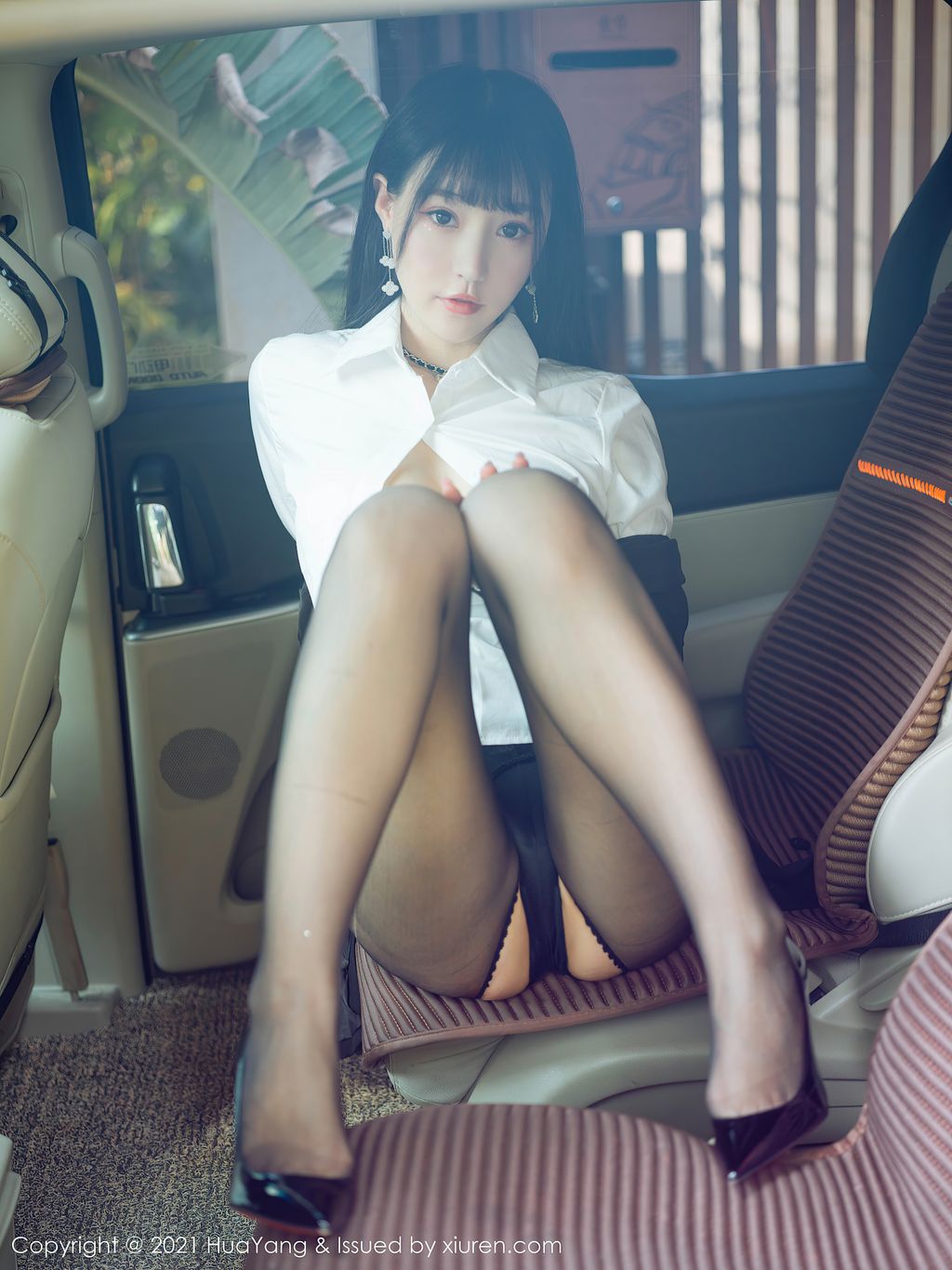 HuaYang Vol 383 Zhu Ke Er 朱 可 儿 Flower 74 photos - 34