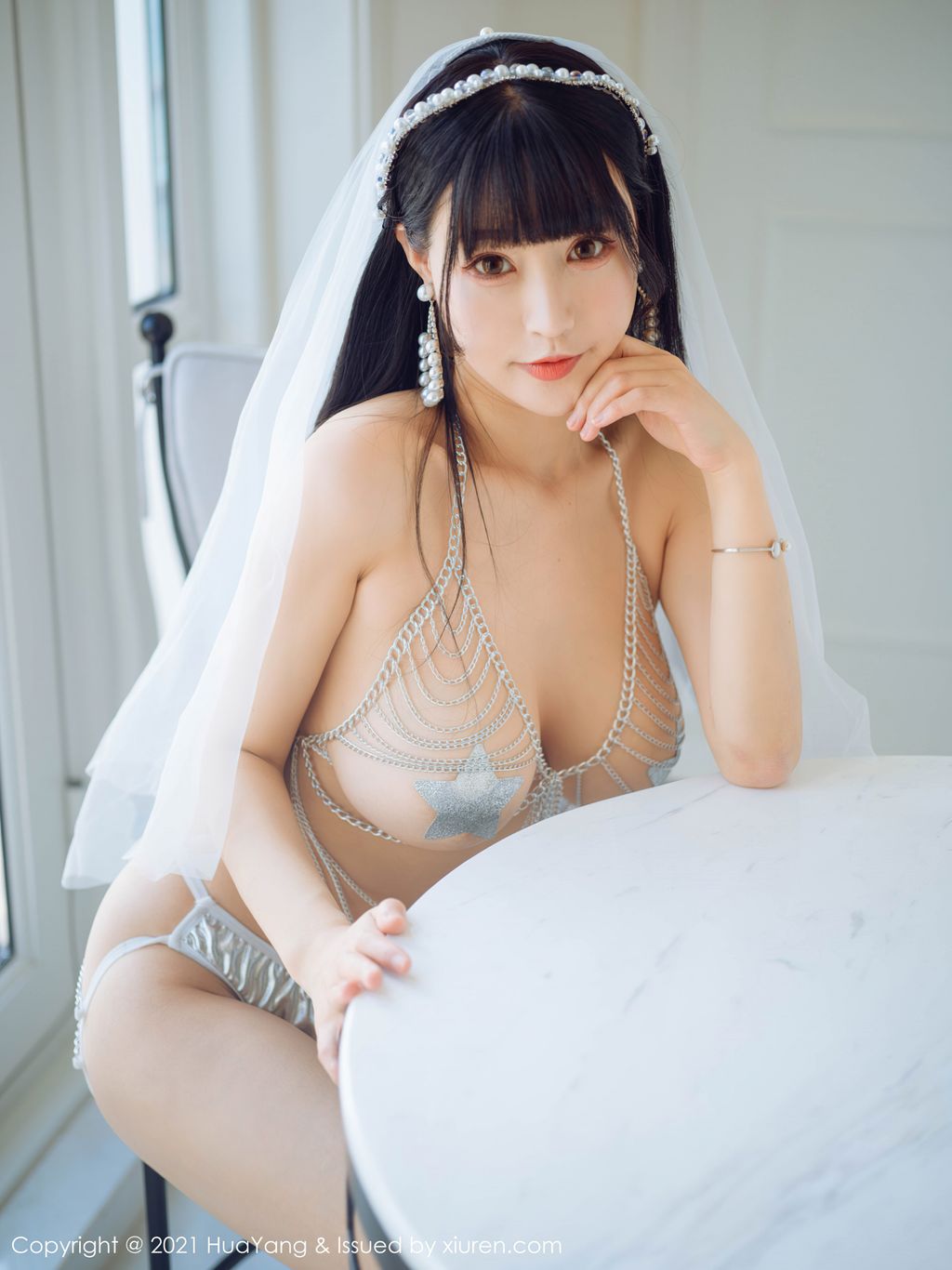 HuaYang Vol352 Zhu Ke Er 朱 可 儿 Flower 63 photos - 30