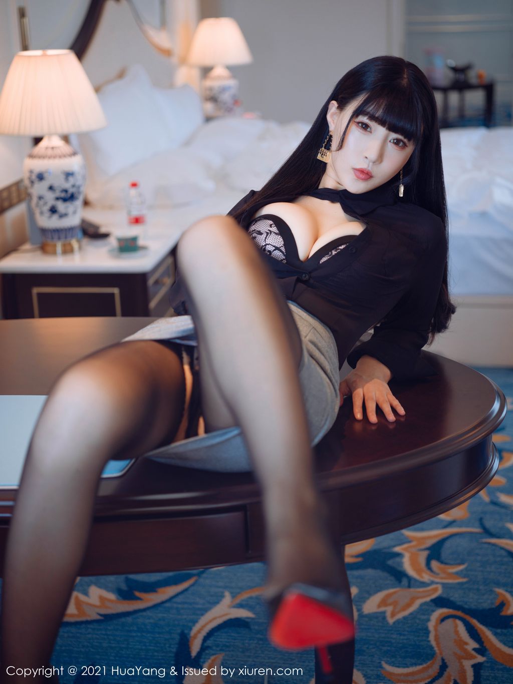 HuaYang Vol401 Zhu Ke Er 朱可儿Flower 52 photos