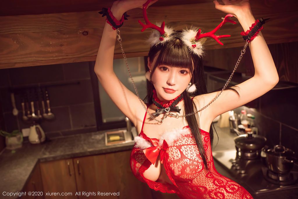 XIUREN No 2940 Zhu Ke Er 朱 可 儿 Flower 51 photos - 12